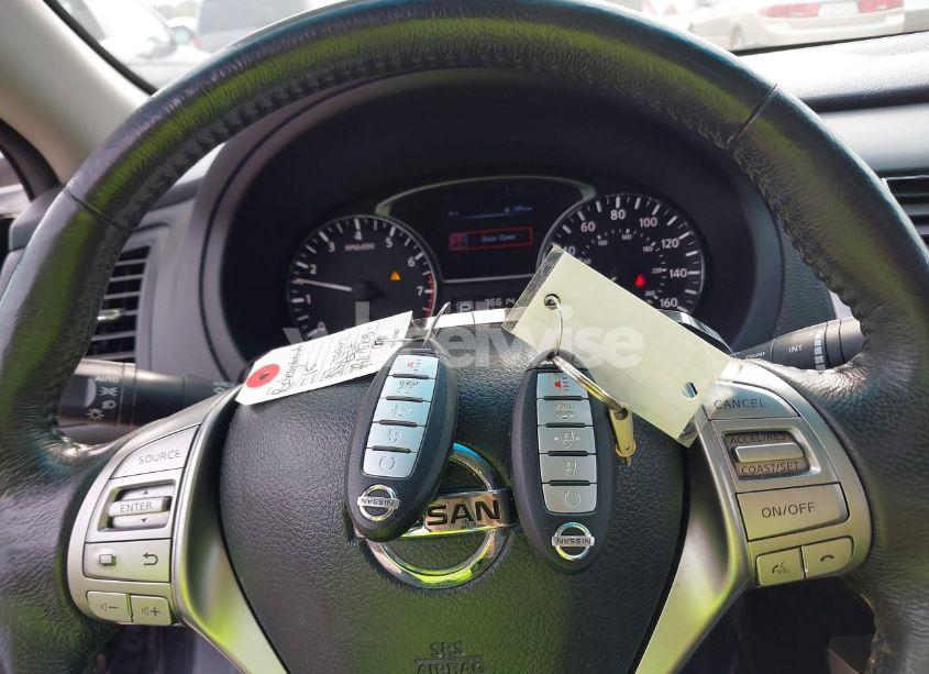 Photo 11 of 2015 Nissan Altima 2.5 SL (VIN 1N4AL3AP8FN360434)