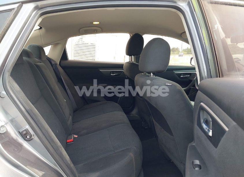 Photo 8 of 2015 Nissan Altima 2.5 S (VIN 1N4AL3AP8FN360594)