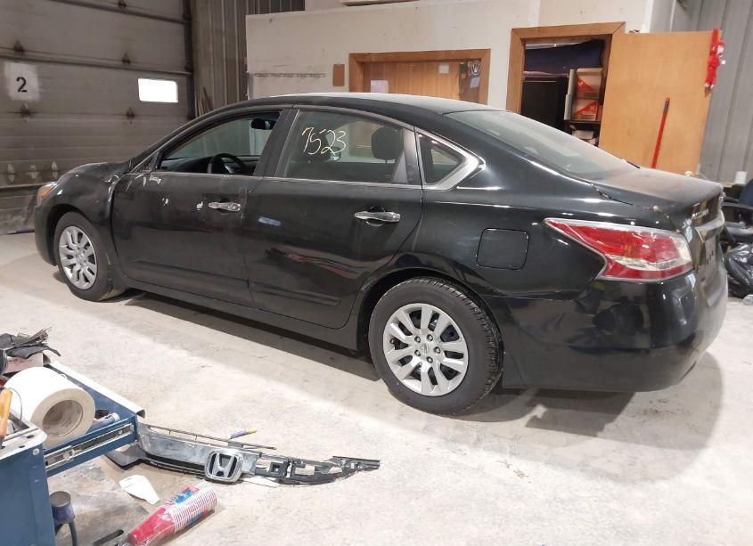 Photo 3 of 2015 Nissan Altima 2.5 S (VIN 1N4AL3AP8FN370803)