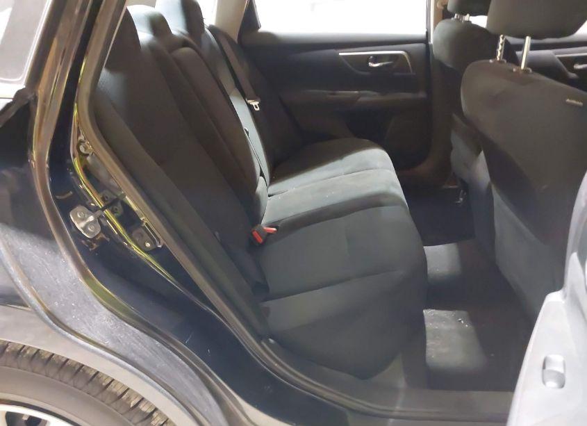 Photo 8 of 2015 Nissan Altima 2.5 S (VIN 1N4AL3AP8FN370803)