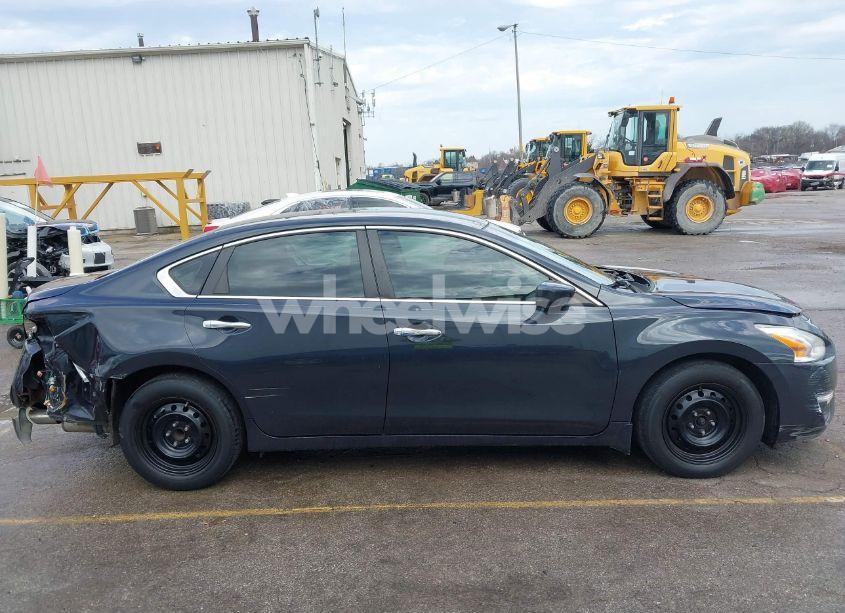 Photo 13 of 2015 Nissan Altima 2.5 S (VIN 1N4AL3AP8FN376925)