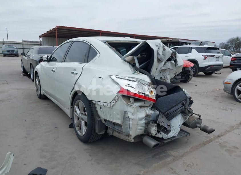 Photo 3 of 2015 Nissan Altima 2.5 SL (VIN 1N4AL3AP8FN380814)