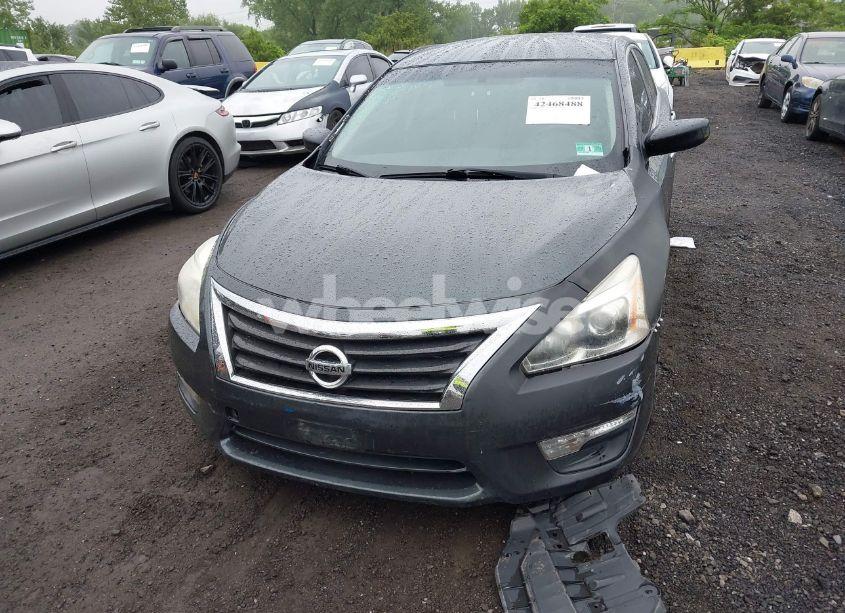 Photo 12 of 2015 Nissan Altima 2.5/2.5 S/2.5 SL/2.5 SV (VIN 1N4AL3AP8FN385642)