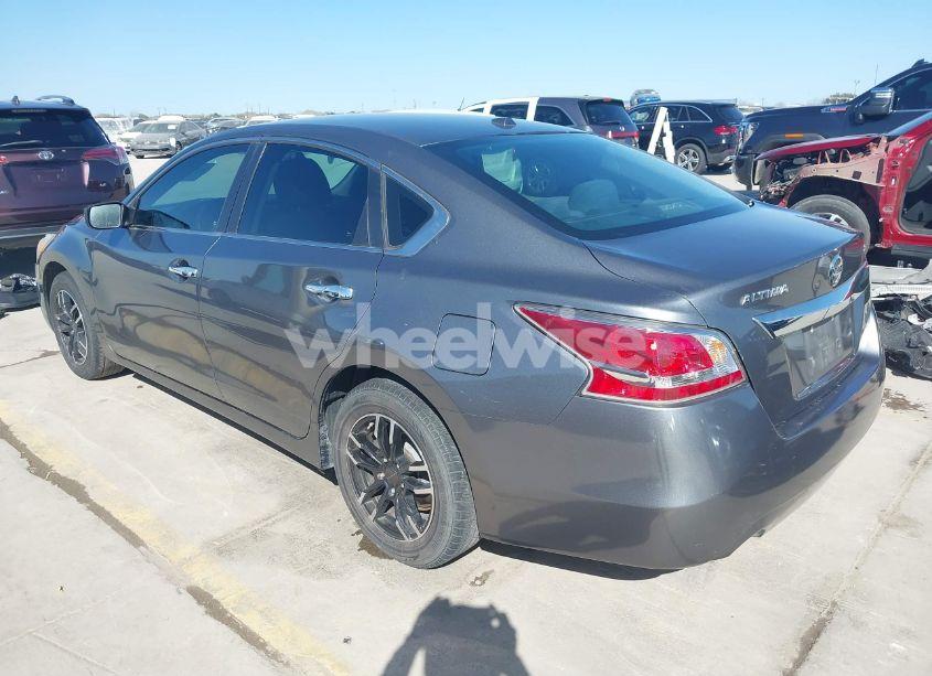 Photo 3 of 2015 Nissan Altima 2.5/2.5 S/2.5 SL/2.5 SV (VIN 1N4AL3AP8FN386161)