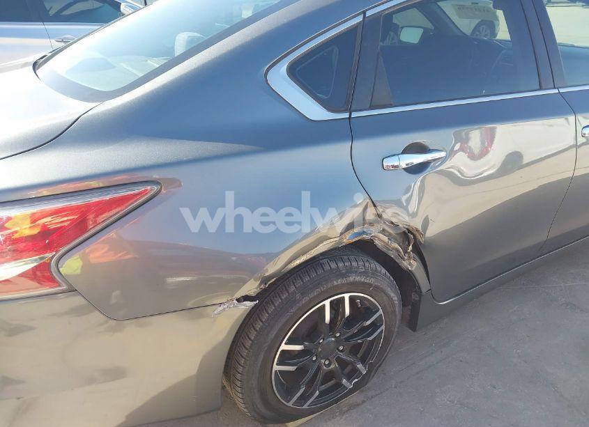 Photo 6 of 2015 Nissan Altima 2.5/2.5 S/2.5 SL/2.5 SV (VIN 1N4AL3AP8FN386161)