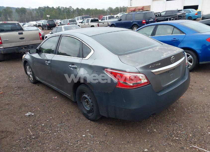 Photo 3 of 2015 Nissan Altima 2.5/2.5 S/2.5 SL/2.5 SV (VIN 1N4AL3AP8FN388184)