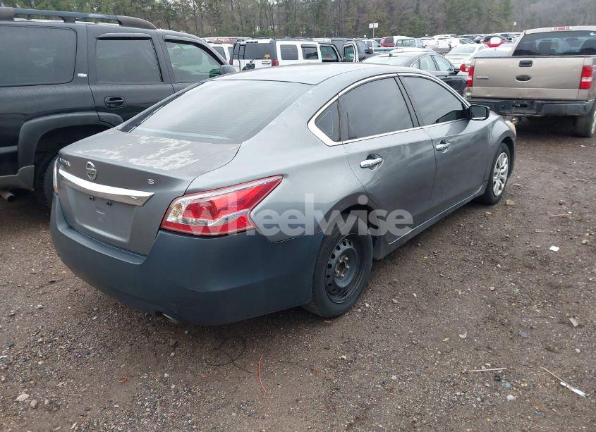 Photo 4 of 2015 Nissan Altima 2.5/2.5 S/2.5 SL/2.5 SV (VIN 1N4AL3AP8FN388184)