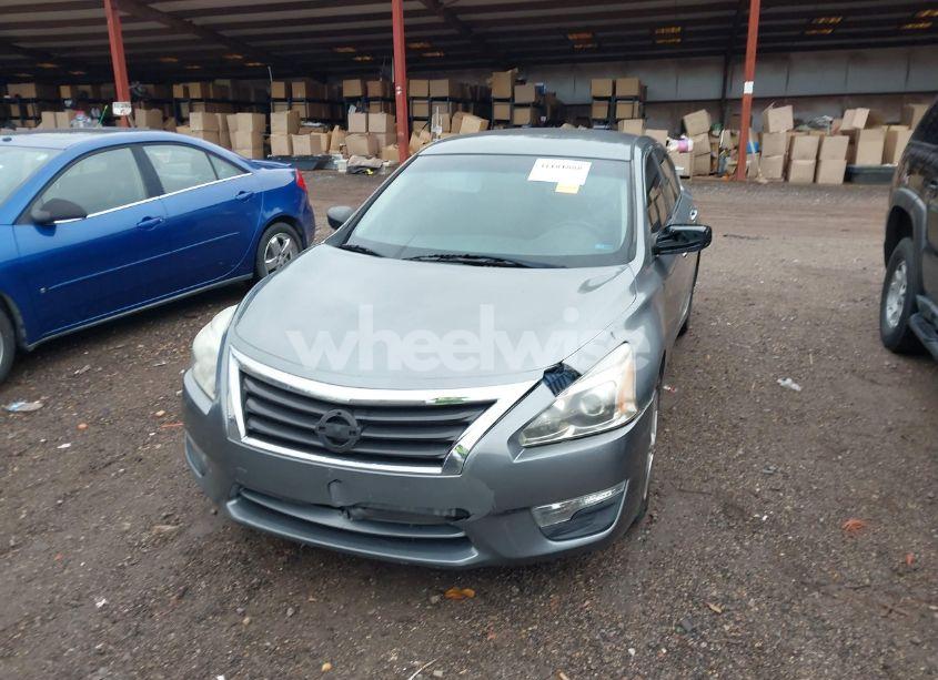 Photo 6 of 2015 Nissan Altima 2.5/2.5 S/2.5 SL/2.5 SV (VIN 1N4AL3AP8FN388184)