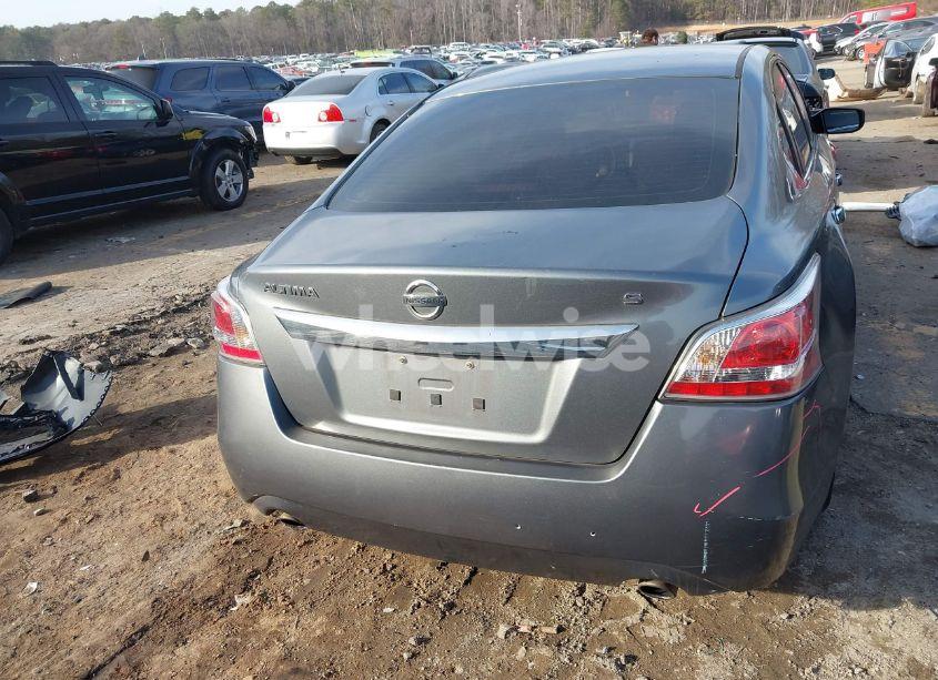 Photo 16 of 2015 Nissan Altima 2.5/2.5 S/2.5 SL/2.5 SV (VIN 1N4AL3AP8FN388380)