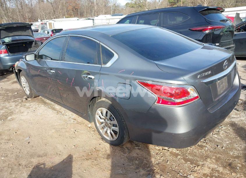 Photo 3 of 2015 Nissan Altima 2.5/2.5 S/2.5 SL/2.5 SV (VIN 1N4AL3AP8FN388380)