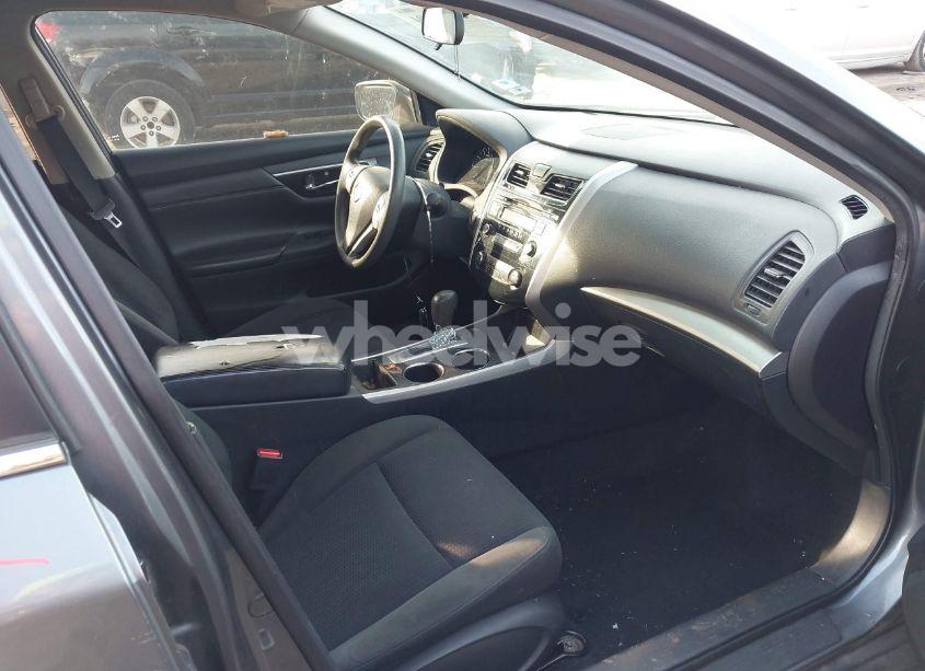 Photo 5 of 2015 Nissan Altima 2.5/2.5 S/2.5 SL/2.5 SV (VIN 1N4AL3AP8FN388380)