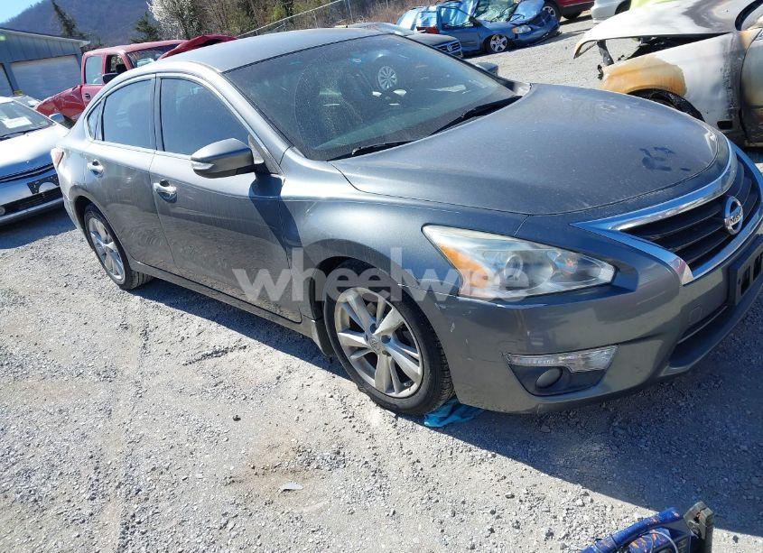 2015 Nissan Altima 2.5 SL (VIN 1N4AL3AP8FN391117) main photo
