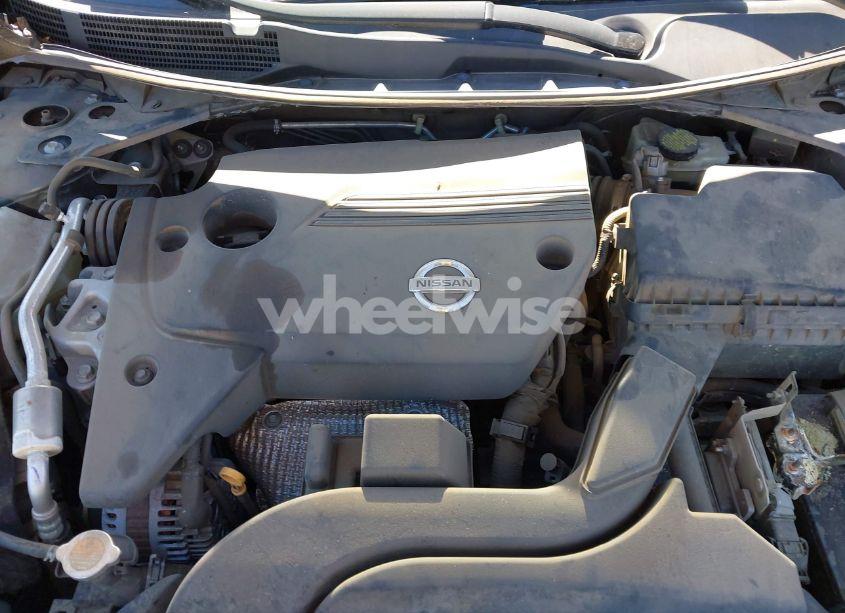 Photo 10 of 2015 Nissan Altima 2.5 SL (VIN 1N4AL3AP8FN391117)