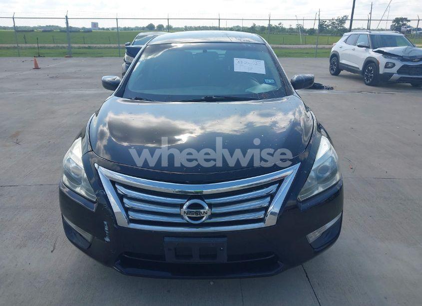Photo 6 of 2015 Nissan Altima 2.5 S (VIN 1N4AL3AP8FN862974)