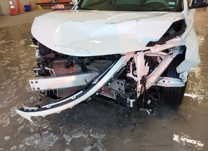 Photo 6 of 2015 Nissan Altima 2.5 SL (VIN 1N4AL3AP8FN866054)