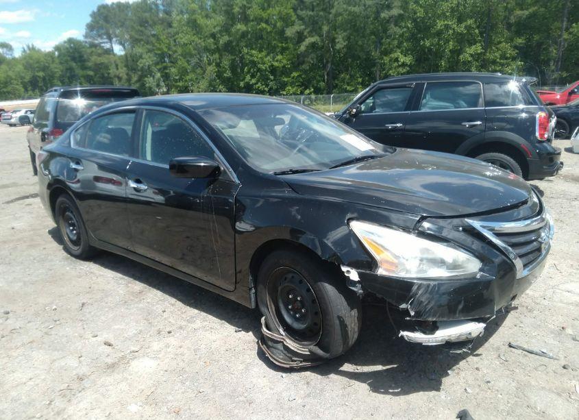 2015 Nissan Altima 2.5/2.5 S/2.5 SL/2.5 SV (VIN 1N4AL3AP8FN874039) main photo