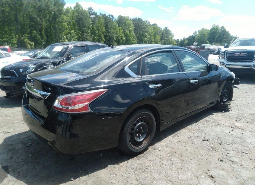 Photo 4 of 2015 Nissan Altima 2.5/2.5 S/2.5 SL/2.5 SV (VIN 1N4AL3AP8FN874039)