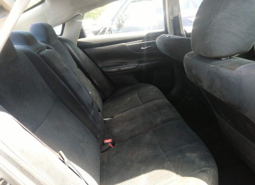 Photo 8 of 2015 Nissan Altima 2.5/2.5 S/2.5 SL/2.5 SV (VIN 1N4AL3AP8FN874039)