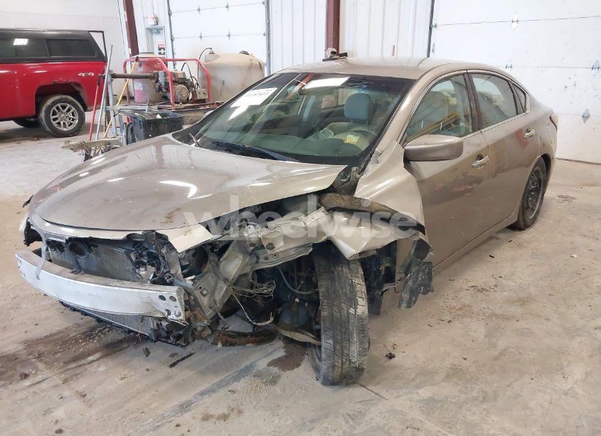 Photo 2 of 2015 Nissan Altima 2.5/2.5 S/2.5 SL/2.5 SV (VIN 1N4AL3AP8FN883128)