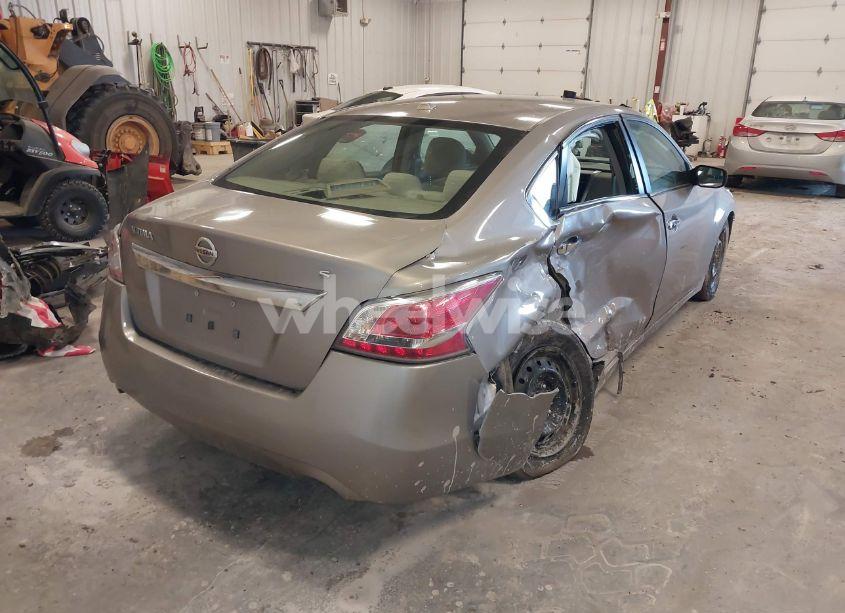 Photo 4 of 2015 Nissan Altima 2.5/2.5 S/2.5 SL/2.5 SV (VIN 1N4AL3AP8FN883128)