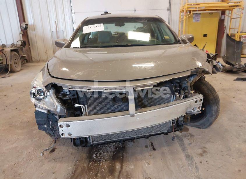 Photo 6 of 2015 Nissan Altima 2.5/2.5 S/2.5 SL/2.5 SV (VIN 1N4AL3AP8FN883128)