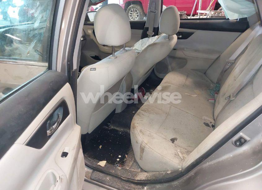 Photo 8 of 2015 Nissan Altima 2.5/2.5 S/2.5 SL/2.5 SV (VIN 1N4AL3AP8FN883128)