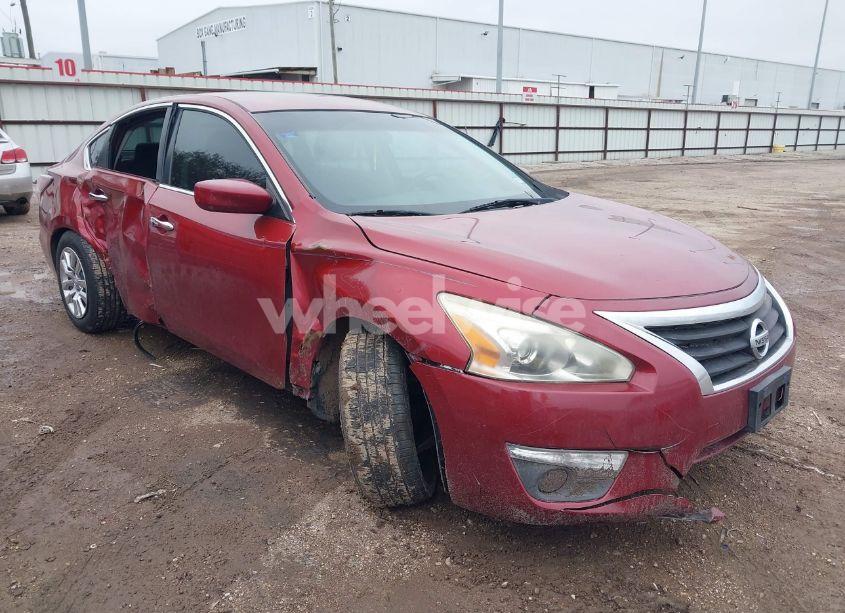 2015 Nissan Altima 2.5/2.5 S/2.5 SL/2.5 SV (VIN 1N4AL3AP8FN886501) main photo