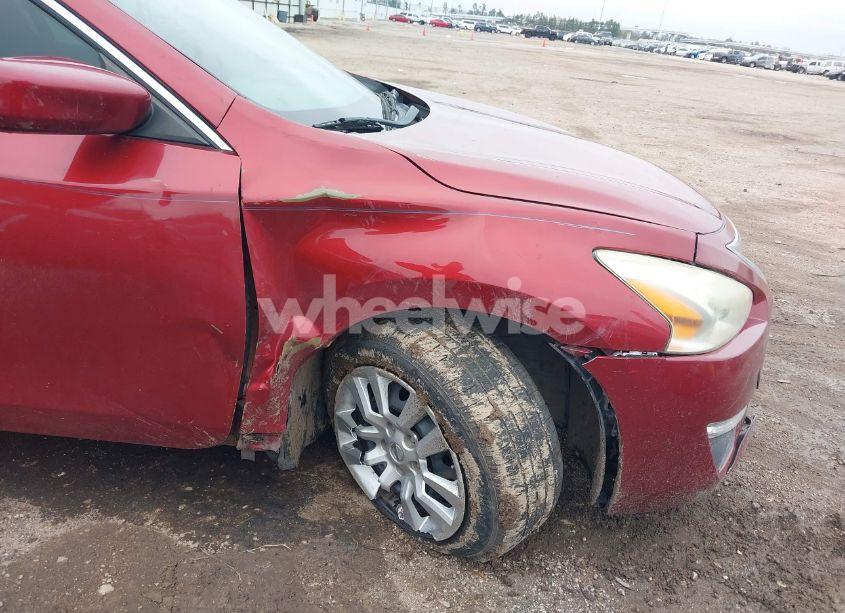 Photo 12 of 2015 Nissan Altima 2.5/2.5 S/2.5 SL/2.5 SV (VIN 1N4AL3AP8FN886501)
