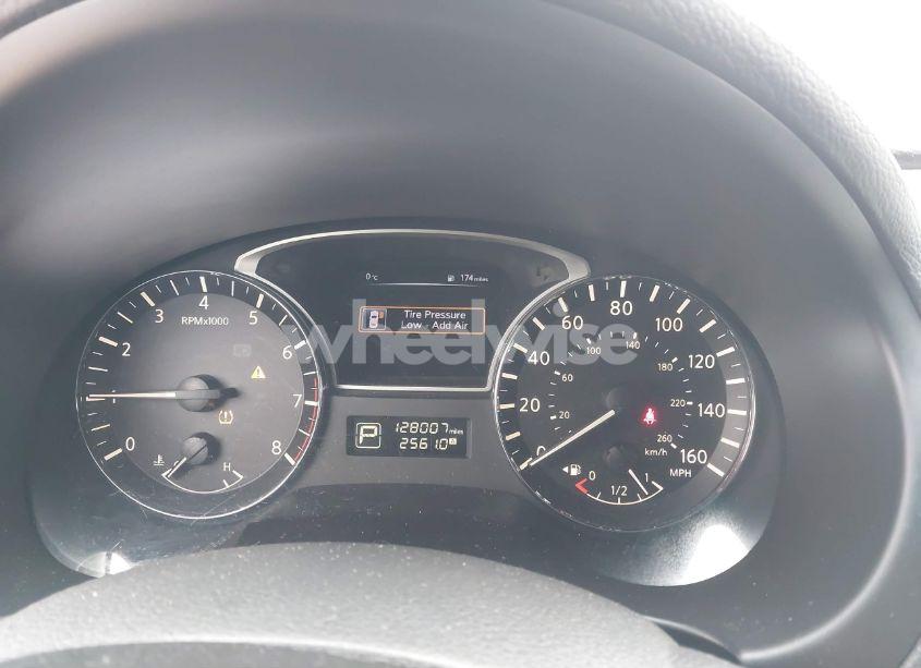 Photo 7 of 2015 Nissan Altima 2.5/2.5 S/2.5 SL/2.5 SV (VIN 1N4AL3AP8FN886501)