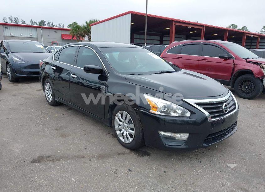 2015 Nissan Altima 2.5/2.5 S/2.5 SL/2.5 SV (VIN 1N4AL3AP8FN891150) main photo