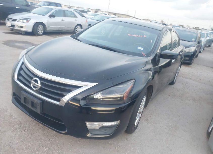 Photo 2 of 2015 Nissan Altima 2.5/2.5 S/2.5 SL/2.5 SV (VIN 1N4AL3AP8FN894159)