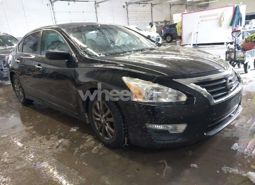 2015 Nissan Altima 2.5 S (VIN 1N4AL3AP8FN909033) main photo