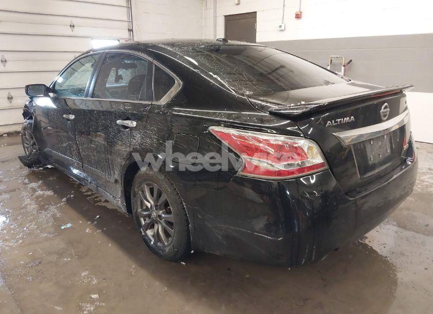 Photo 3 of 2015 Nissan Altima 2.5 S (VIN 1N4AL3AP8FN909033)