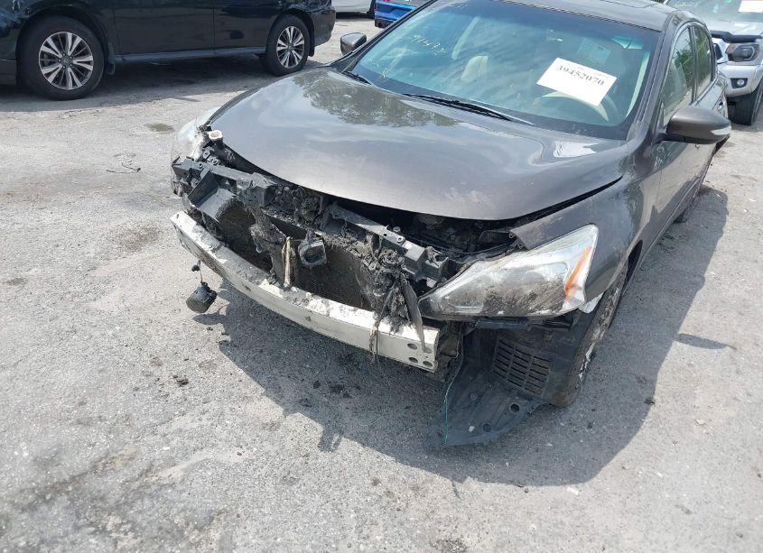 Photo 6 of 2015 Nissan Altima 2.5 SL (VIN 1N4AL3AP8FN911493)