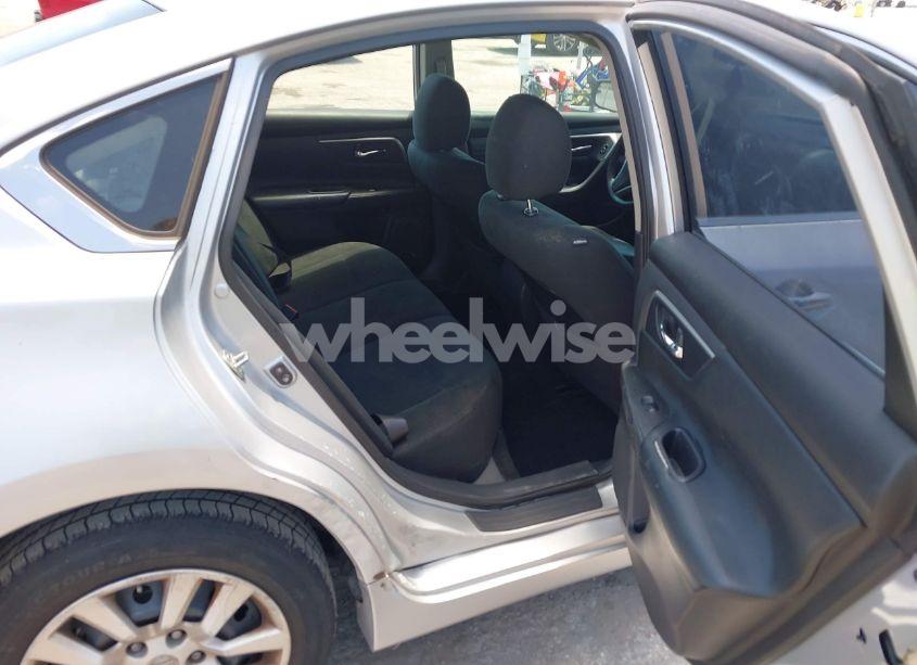 Photo 8 of 2015 Nissan Altima 2.5 S (VIN 1N4AL3AP8FN917388)
