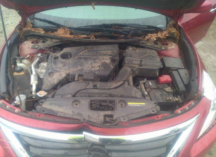 Photo 10 of 2015 Nissan Altima 2.5 S (VIN 1N4AL3AP8FN922641)