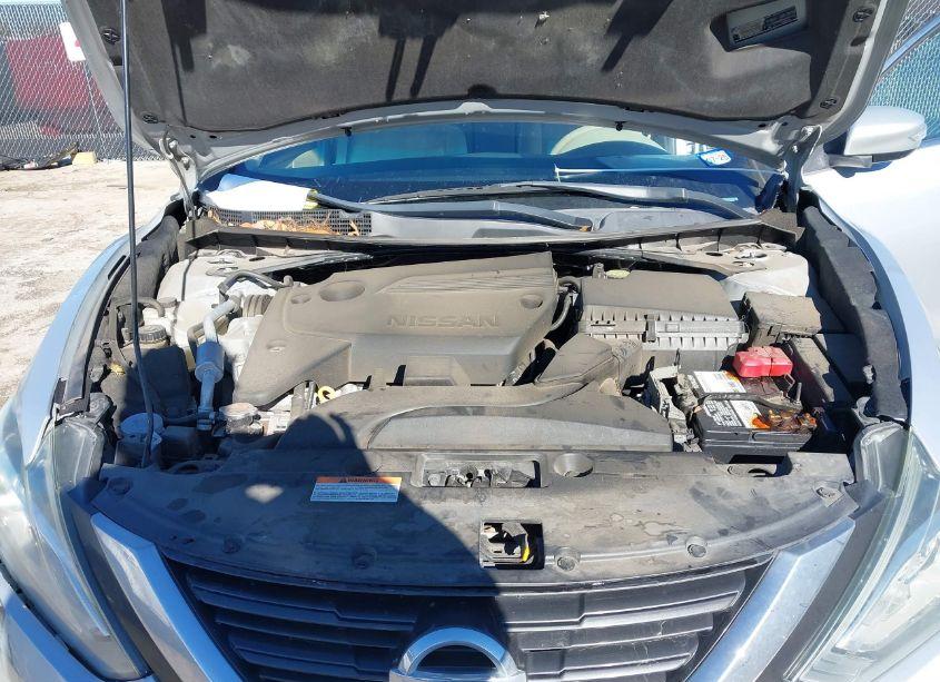 Photo 10 of 2016 Nissan Altima 2.5 SV (VIN 1N4AL3AP8GC119874)