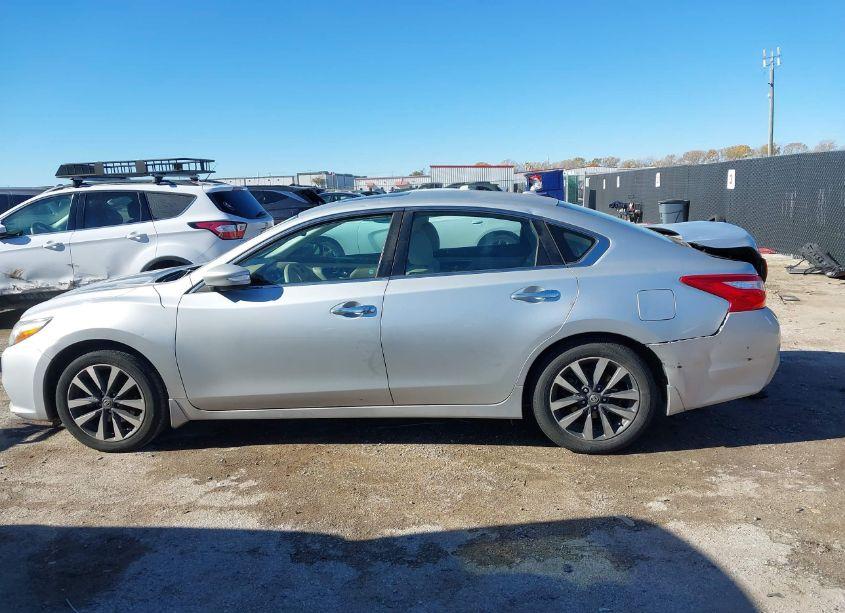 Photo 14 of 2016 Nissan Altima 2.5 SV (VIN 1N4AL3AP8GC119874)