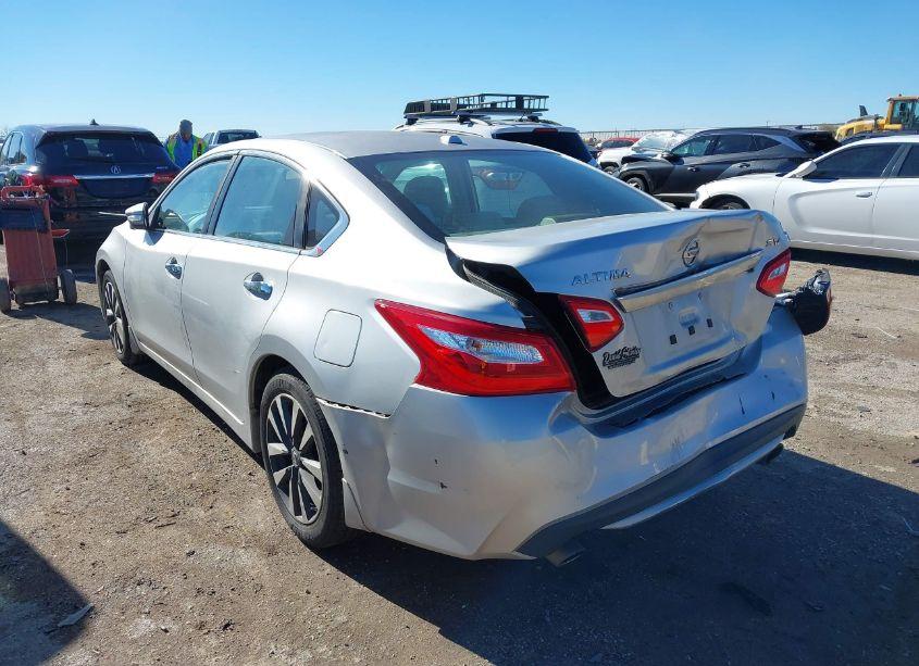 Photo 3 of 2016 Nissan Altima 2.5 SV (VIN 1N4AL3AP8GC119874)