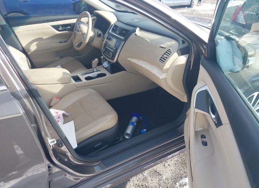 Photo 5 of 2016 Nissan Altima 2.5/2.5 S/2.5 SL/2.5 SR/2.5 SV (VIN 1N4AL3AP8GC127067)