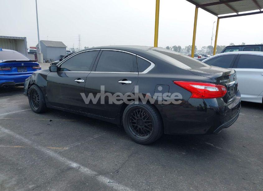 Photo 3 of 2016 Nissan Altima 2.5 S (VIN 1N4AL3AP8GC137145)