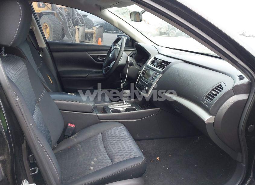 Photo 5 of 2016 Nissan Altima 2.5 S (VIN 1N4AL3AP8GC137145)