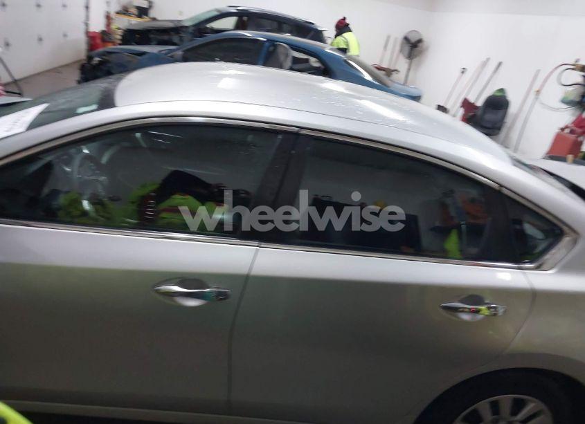 Photo 15 of 2016 Nissan Altima 2.5/2.5 S/2.5 SL/2.5 SR/2.5 SV (VIN 1N4AL3AP8GC155841)