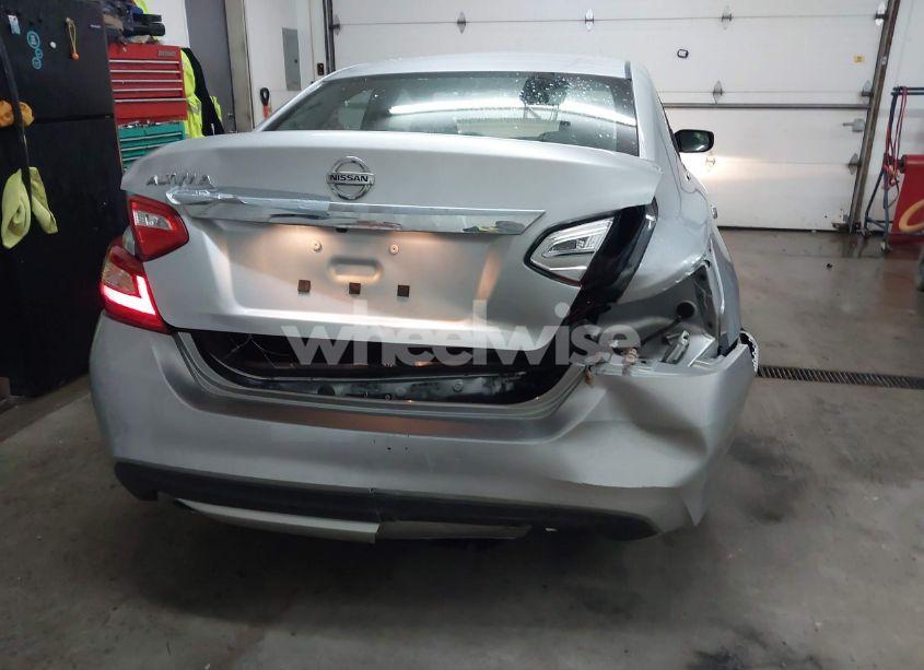 Photo 6 of 2016 Nissan Altima 2.5/2.5 S/2.5 SL/2.5 SR/2.5 SV (VIN 1N4AL3AP8GC155841)
