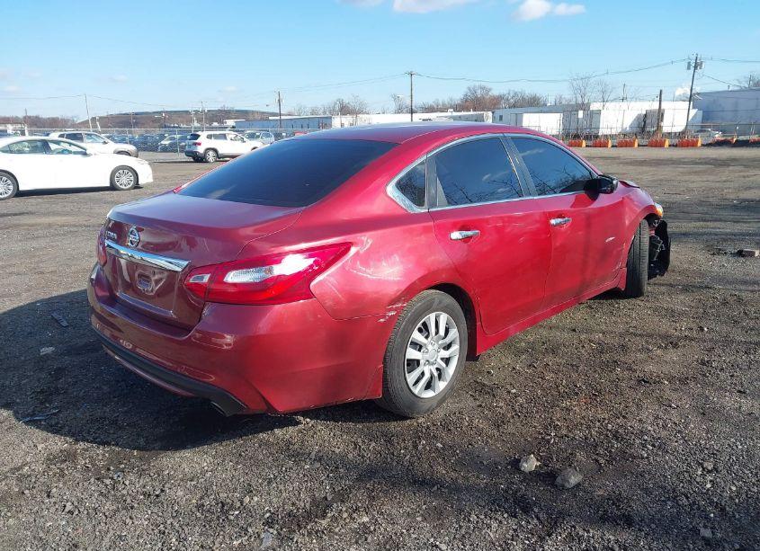 Photo 4 of 2016 Nissan Altima 2.5 S (VIN 1N4AL3AP8GC180769)