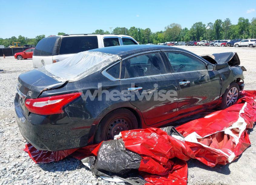 Photo 4 of 2016 Nissan Altima 2.5 SL/2.5 SR/2.5 SV/2.5/2.5 S (VIN 1N4AL3AP8GC192615)