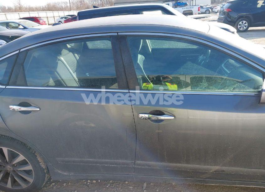 Photo 13 of 2016 Nissan Altima 2.5/2.5 S/2.5 SL/2.5 SR/2.5 SV (VIN 1N4AL3AP8GC200194)