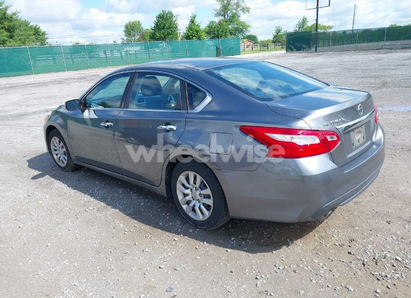 Photo 3 of 2016 Nissan Altima 2.5 S (VIN 1N4AL3AP8GC204262)