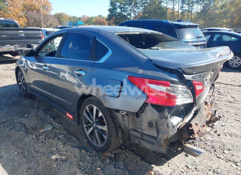 Photo 3 of 2016 Nissan Altima 2.5 SR (VIN 1N4AL3AP8GC207016)