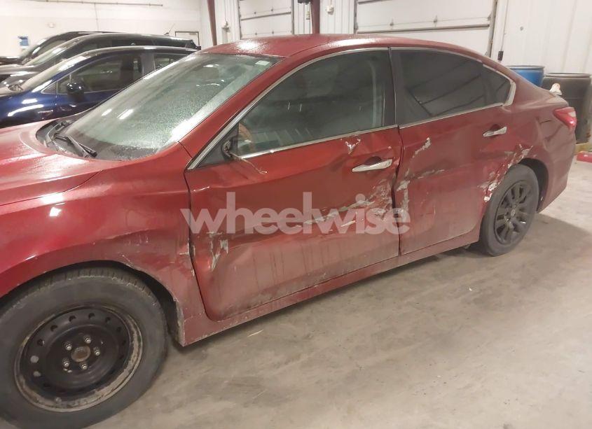 Photo 6 of 2016 Nissan Altima 2.5/2.5 S/2.5 SL/2.5 SR/2.5 SV (VIN 1N4AL3AP8GC217447)